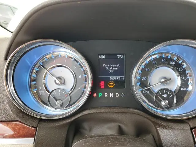 2011 CHRYSLER 300C   