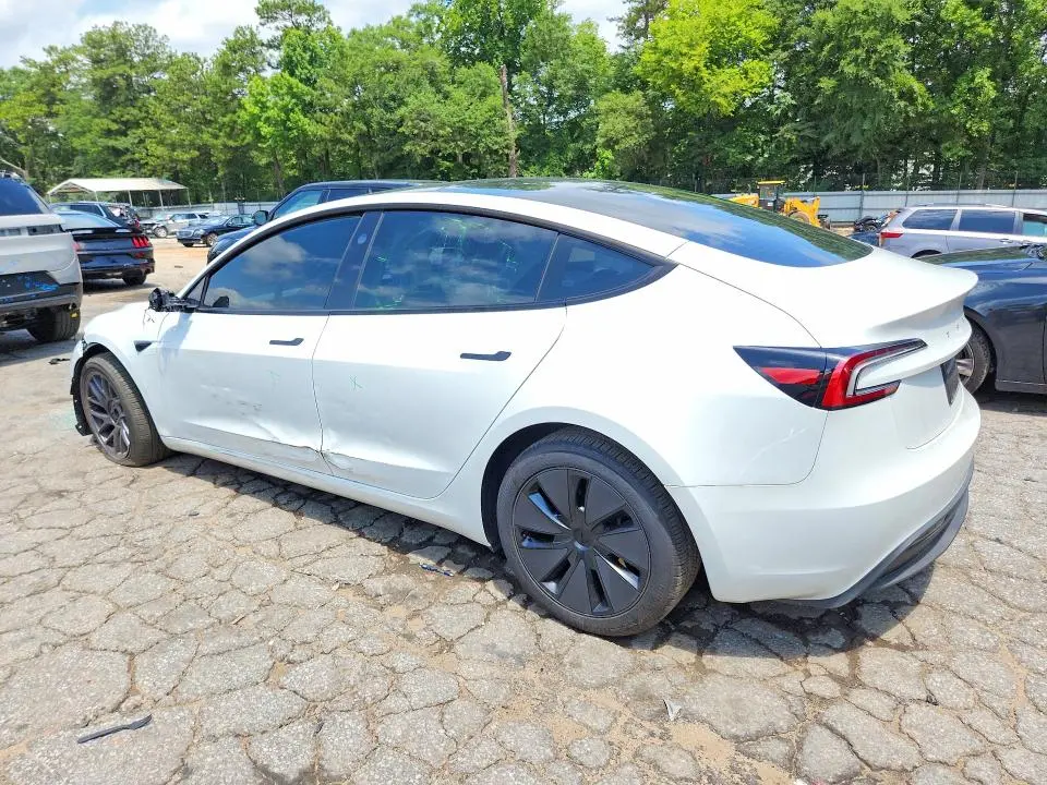 2025 TESLA MODEL 3   