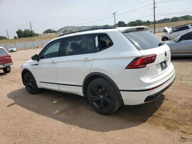2024 VOLKSWAGEN TIGUAN SE R-LINE BLACK  