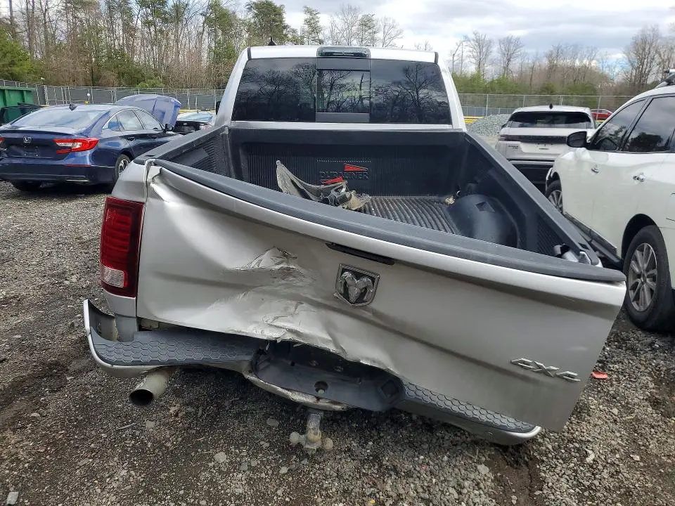 2013 RAM 1500 SPORT  