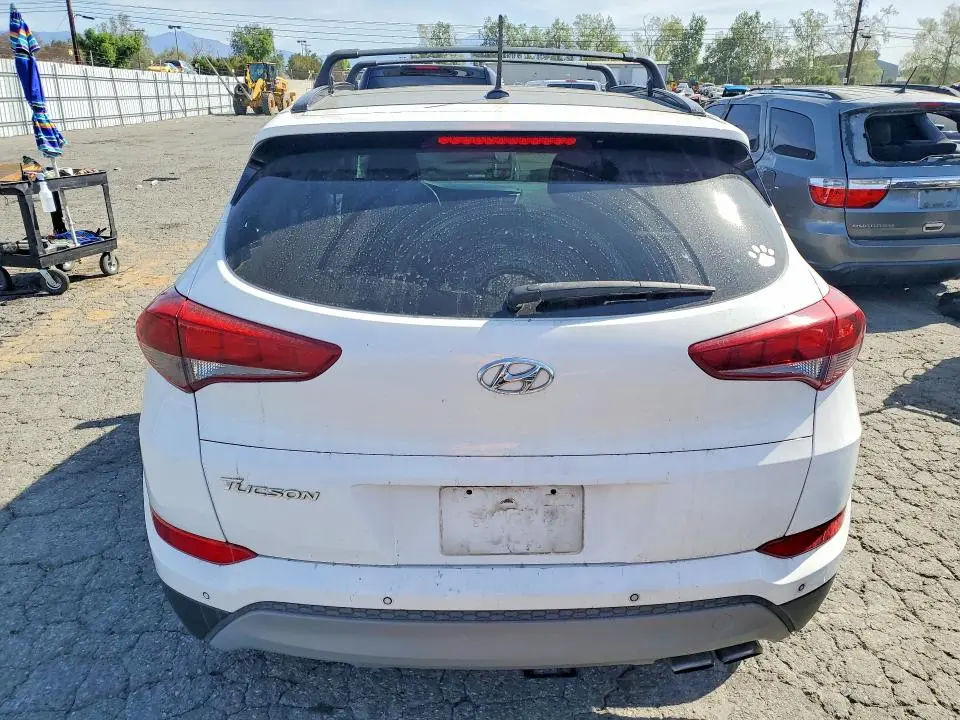 2017 HYUNDAI TUCSON VALUE  
