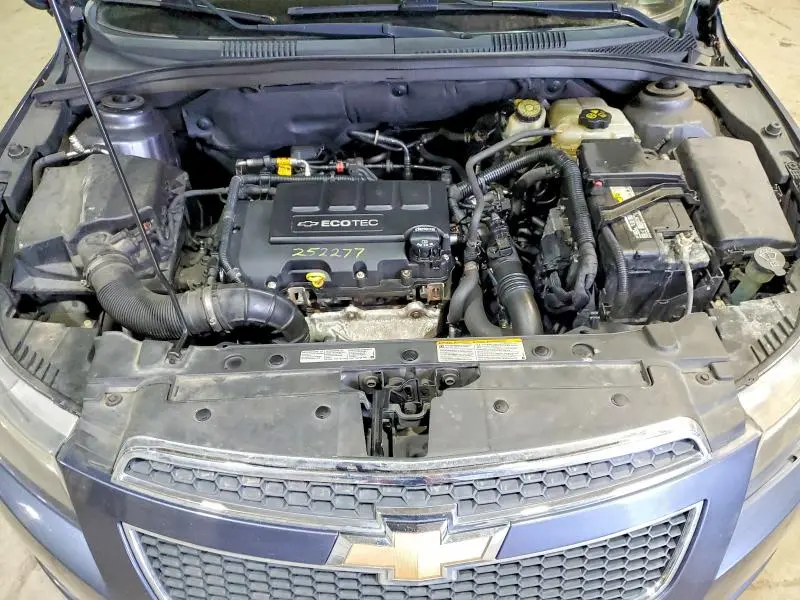 2013 CHEVROLET CRUZE LT  