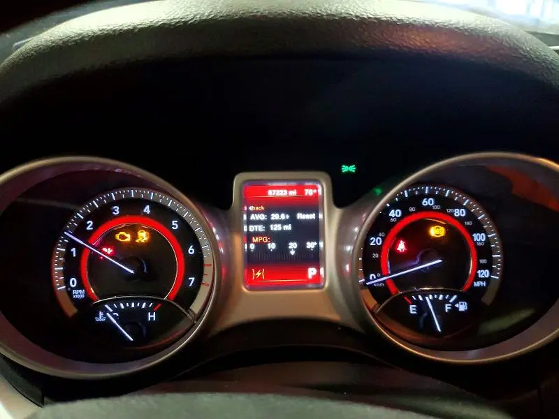2020 DODGE JOURNEY SE  