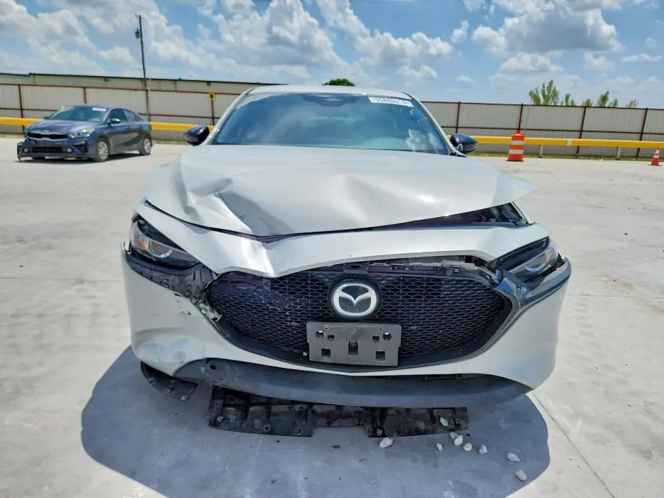 2024 MAZDA 3 SELECT SPORT  