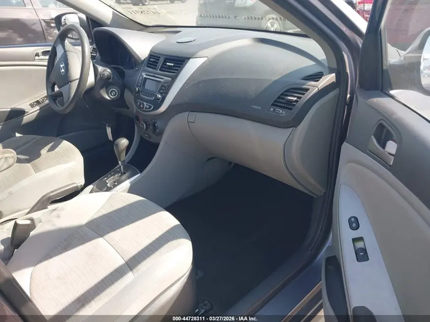 2015 HYUNDAI ACCENT GLS