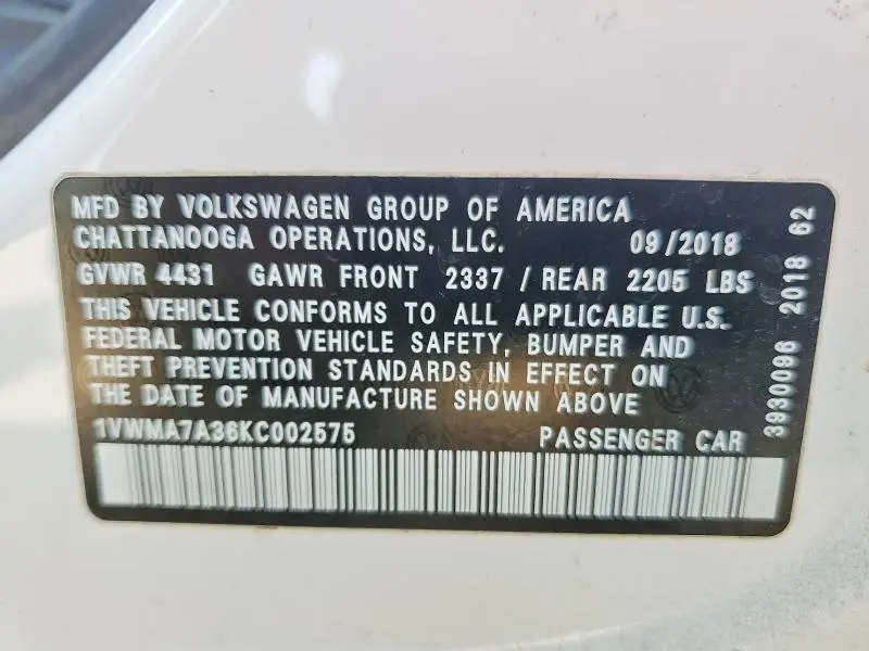 2019 VOLKSWAGEN PASSAT SE R-LINE  