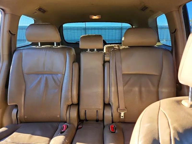2010 TOYOTA HIGHLANDER LIMITED  