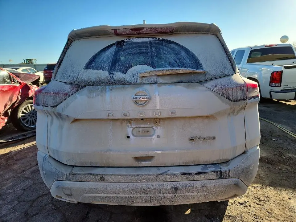 2021 NISSAN ROGUE SV  