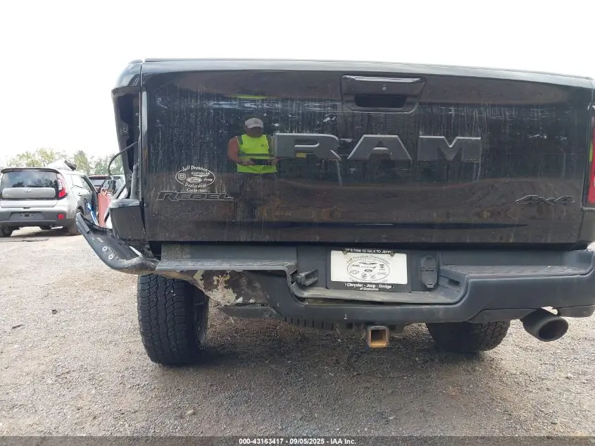 2019 RAM 1500 REBEL  4X4 6'4 BOX