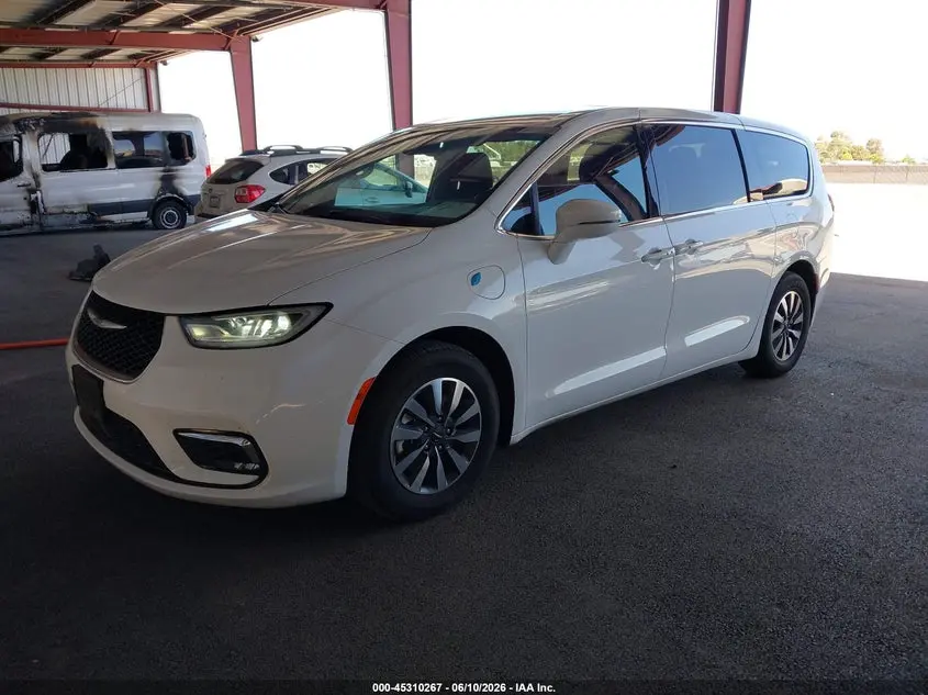 2022 CHRYSLER PACIFICA HYBRID TOURING L