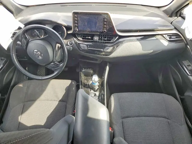 2019 TOYOTA C-HR XLE  
