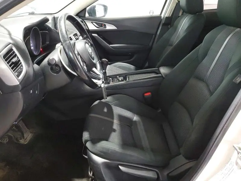 2018 MAZDA 3   