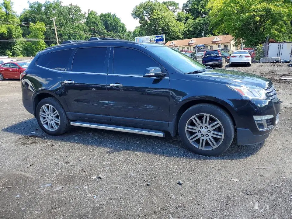 2013 CHEVROLET TRAVERSE LT  