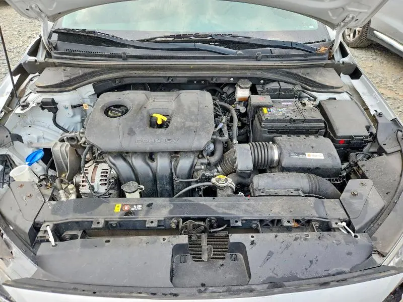 2019 HYUNDAI ELANTRA SE  