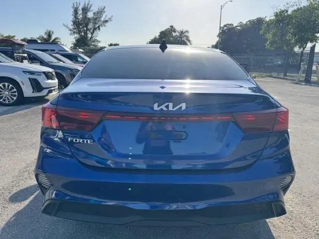 2022 KIA FORTE FE