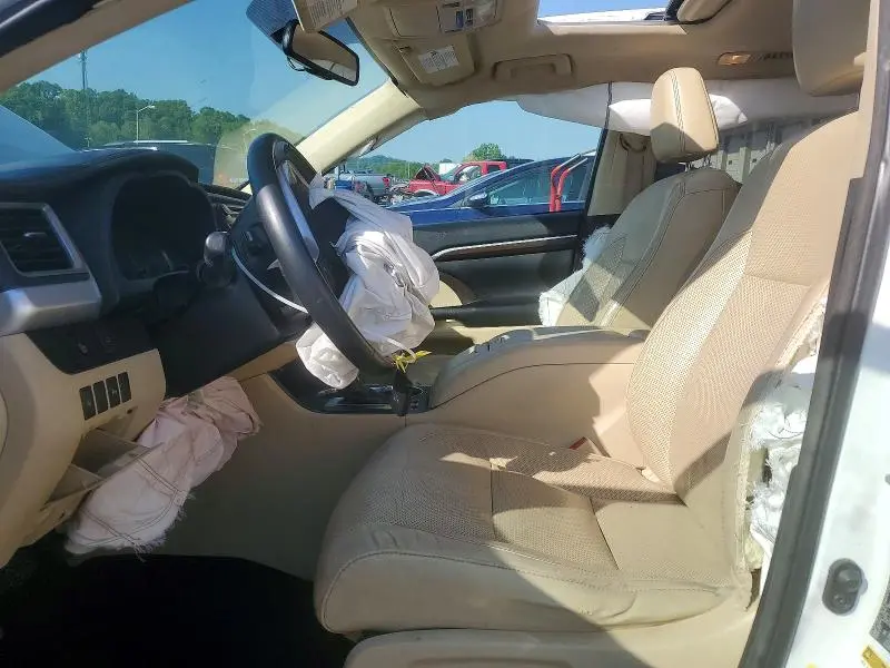 2016 TOYOTA HIGHLANDER LIMITED  