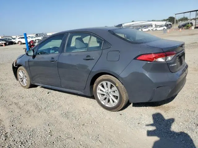 2025 TOYOTA COROLLA LE