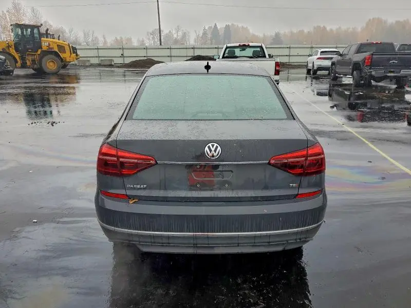 2017 VOLKSWAGEN PASSAT R-LINE  