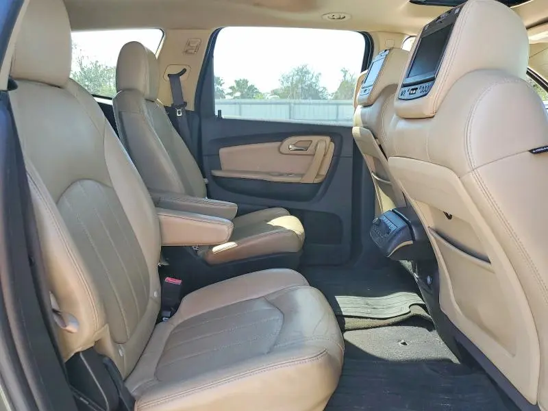 2011 CHEVROLET TRAVERSE LTZ  