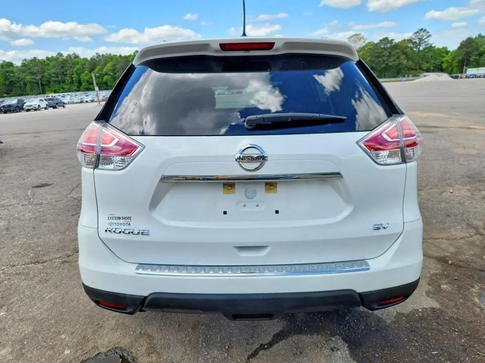 2016 NISSAN ROGUE SV  