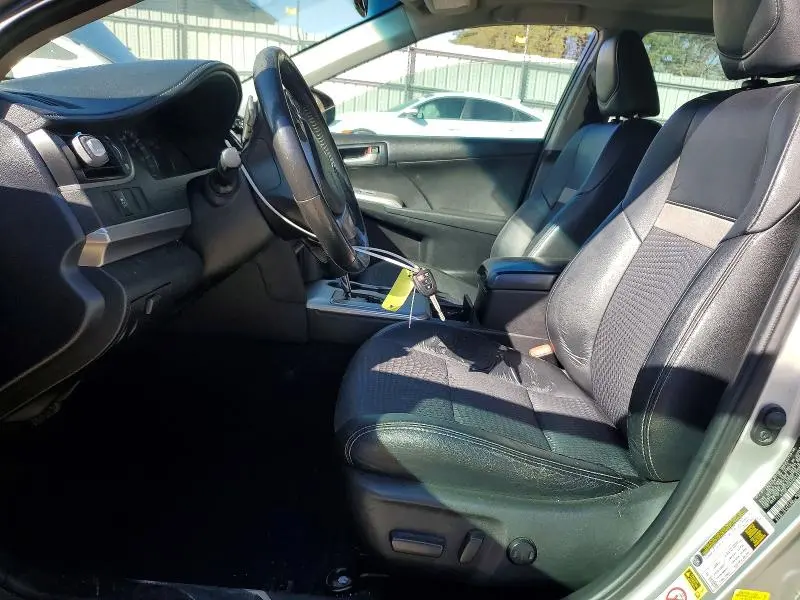 2013 TOYOTA CAMRY SE  