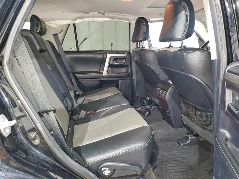 2015 TOYOTA 4RUNNER SR5  