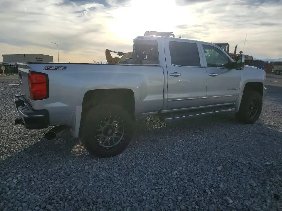 2016 CHEVROLET SILVERADO K2500 HEAVY DUTY LTZ  