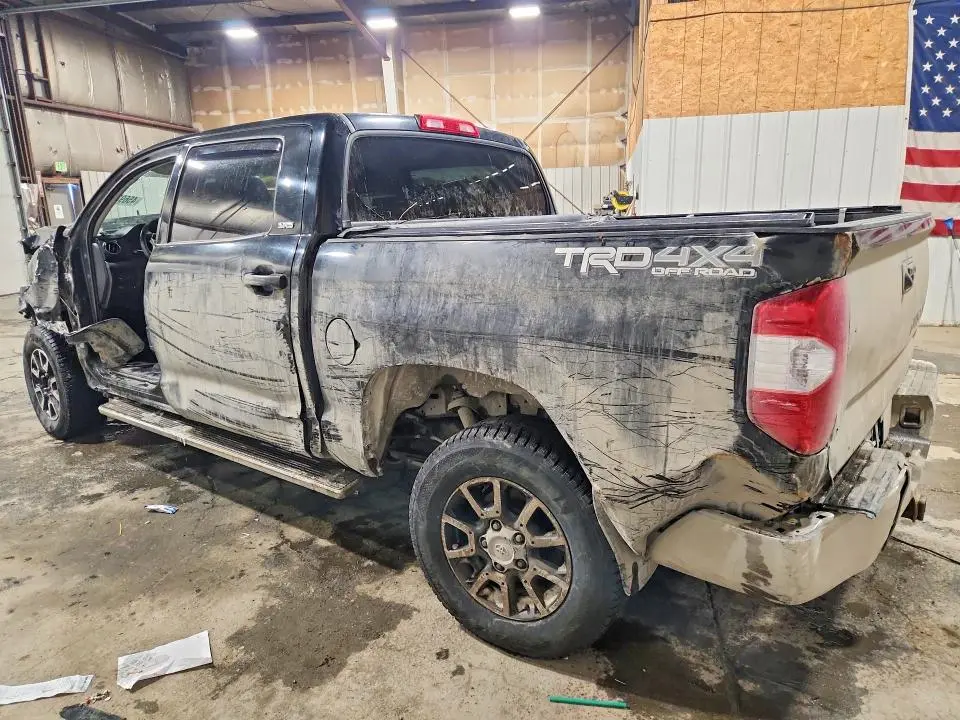 2016 TOYOTA TUNDRA SR5  