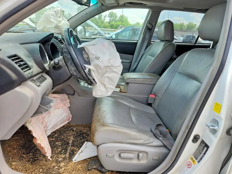 2011 TOYOTA HIGHLANDER HYBRID LIMITED  