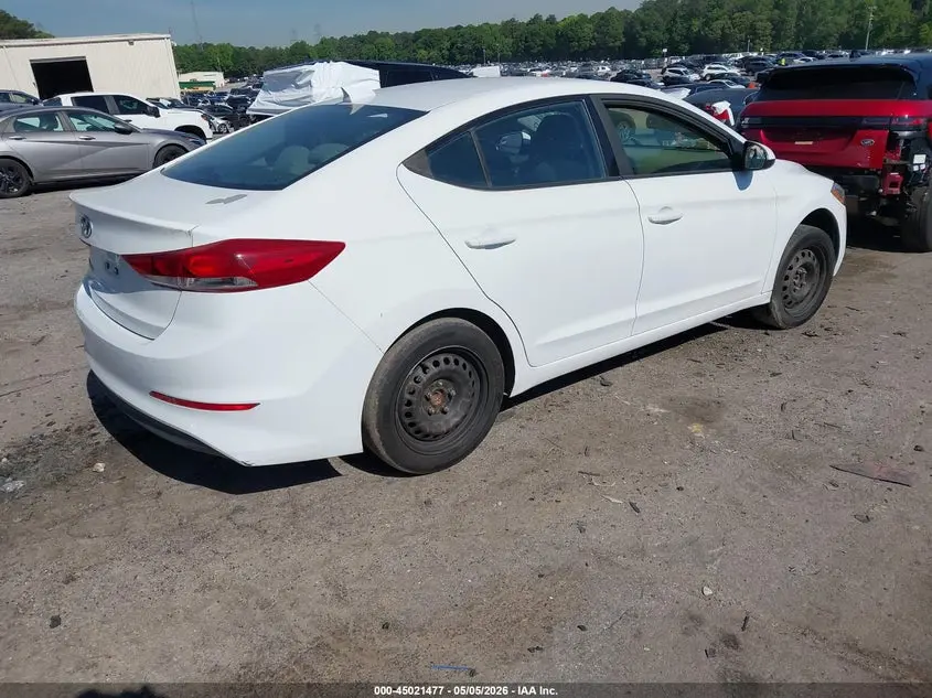 2017 HYUNDAI ELANTRA SE