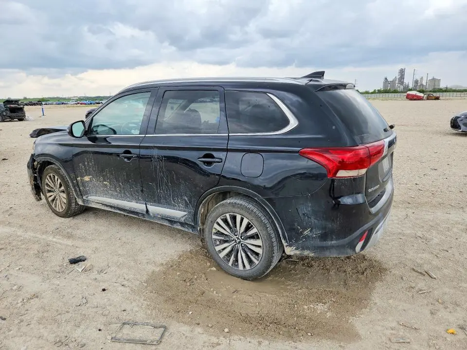 2020 MITSUBISHI OUTLANDER SE  