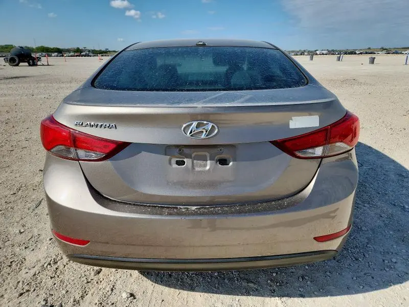 2015 HYUNDAI ELANTRA SE  