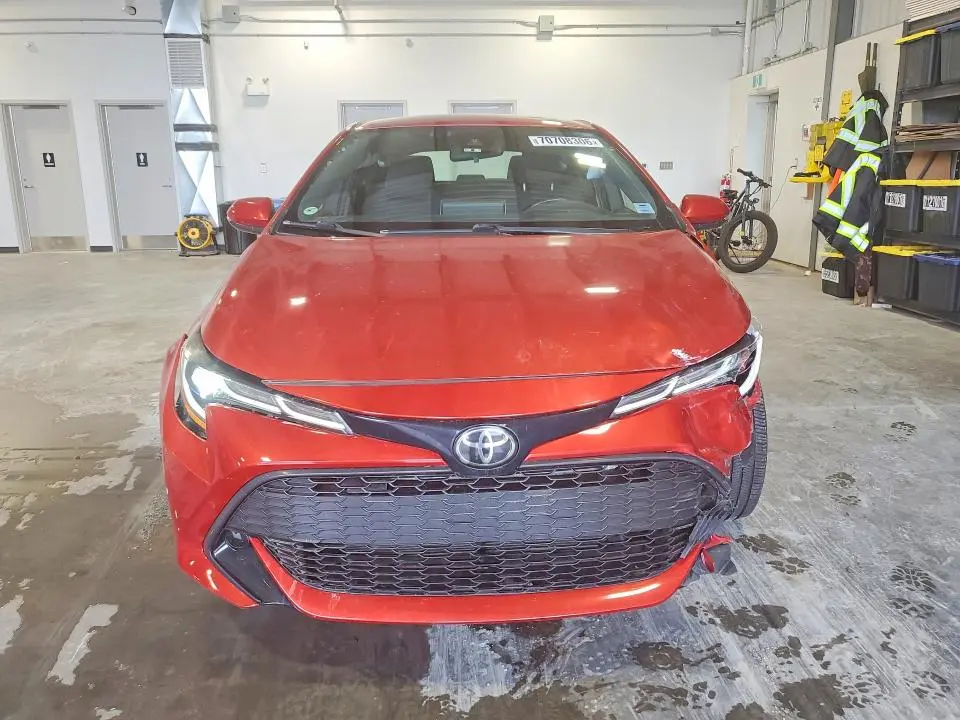 2019 TOYOTA COROLLA SE  