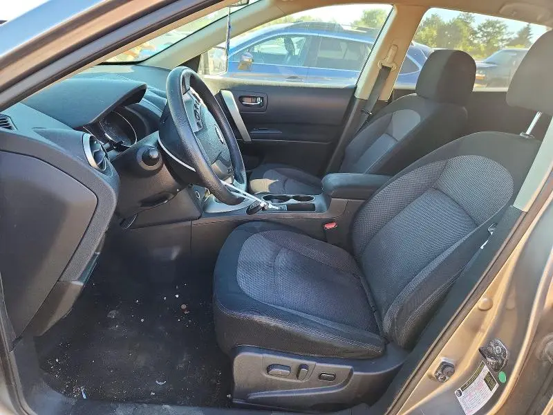 2012 NISSAN ROGUE S  