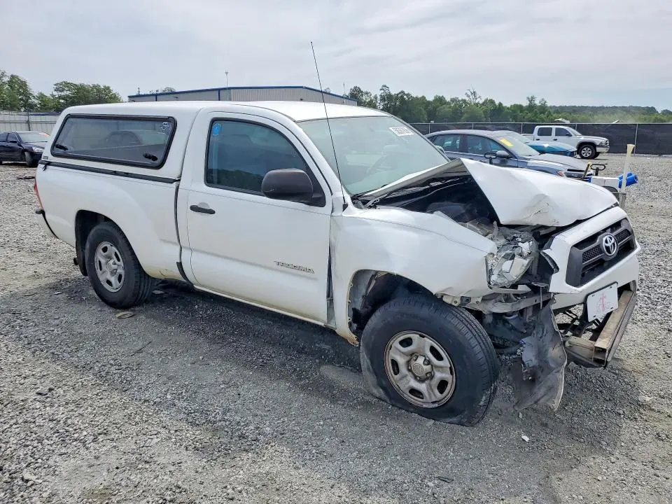 2014 TOYOTA TACOMA BASE  