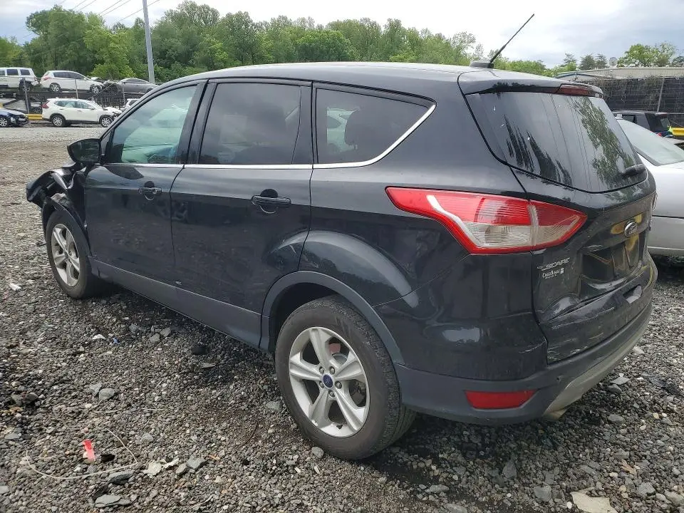 2016 FORD ESCAPE SE  