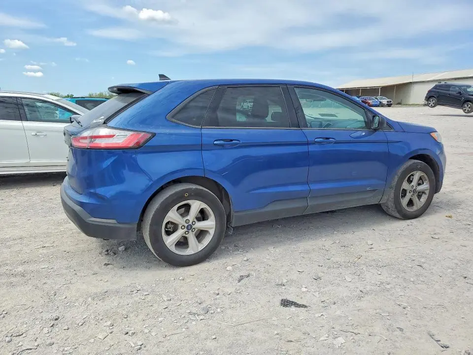 2021 FORD EDGE SE  