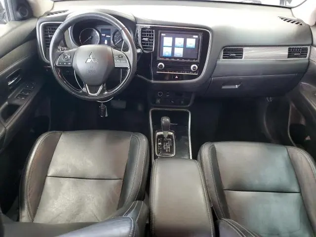2020 MITSUBISHI OUTLANDER SE
