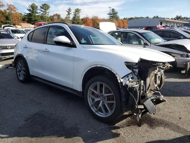 2018 ALFA ROMEO STELVIO TI SPORT  