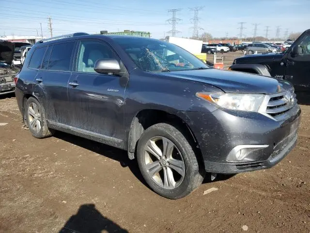 2013 TOYOTA HIGHLANDER LIMITED