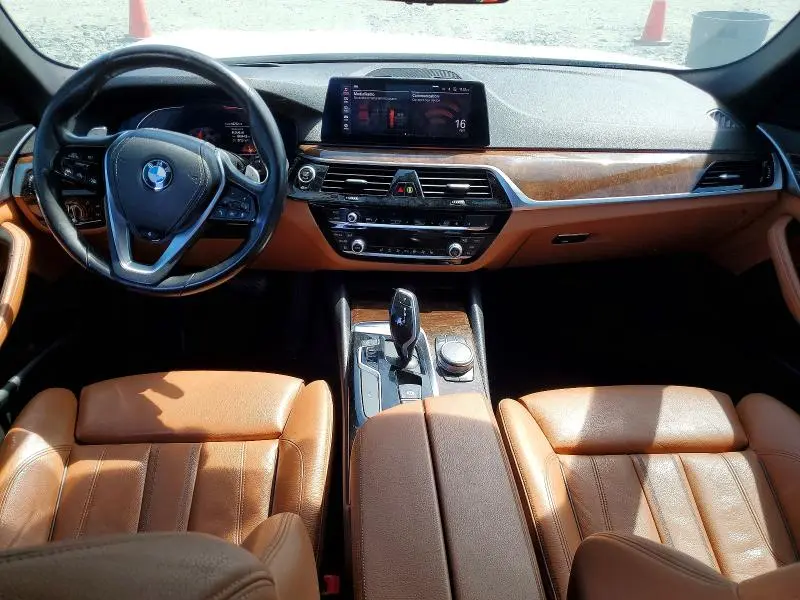 2020 BMW 540 I  
