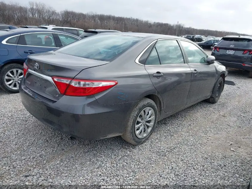 2017 TOYOTA CAMRY LE