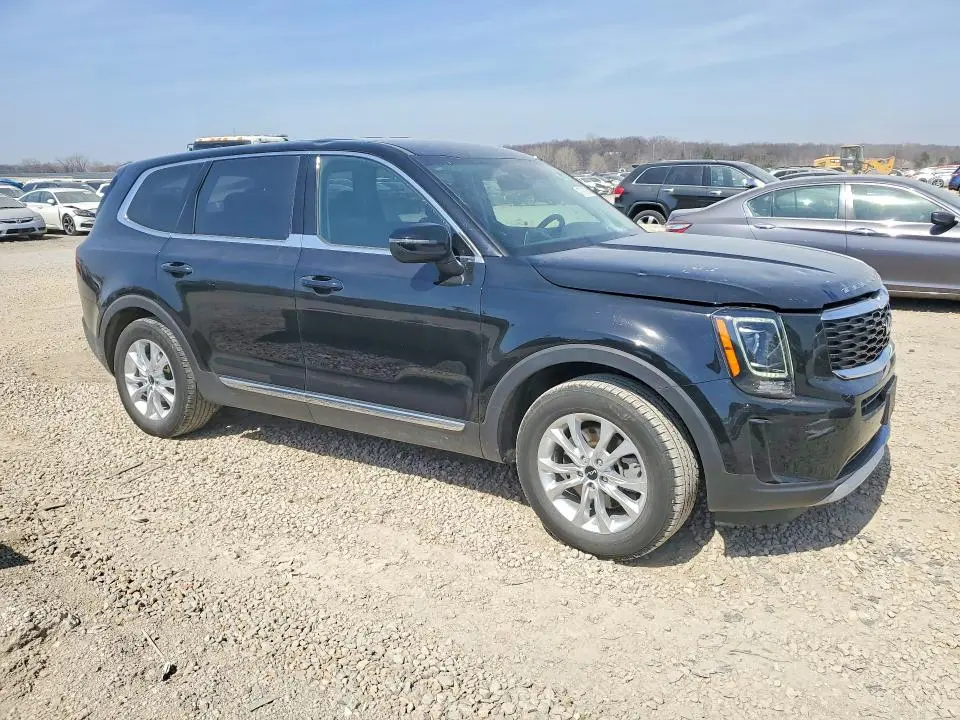 2022 KIA TELLURIDE LX  