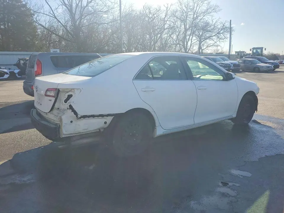 2012 TOYOTA CAMRY LE  