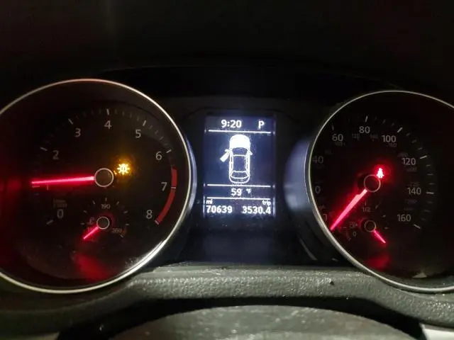 2017 VOLKSWAGEN PASSAT S  