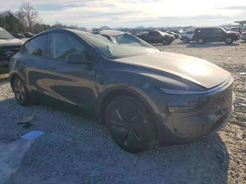 2026 TESLA MODEL Y   