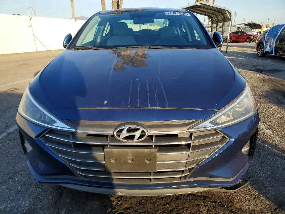 2019 HYUNDAI ELANTRA SEL  