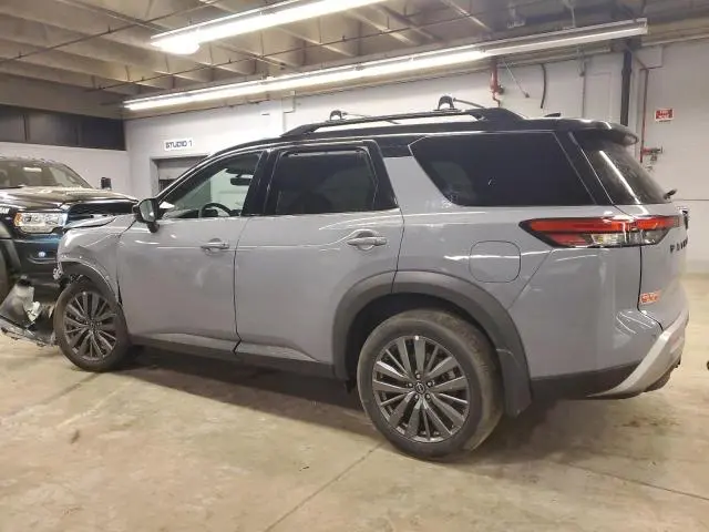 2024 NISSAN PATHFINDER SL  