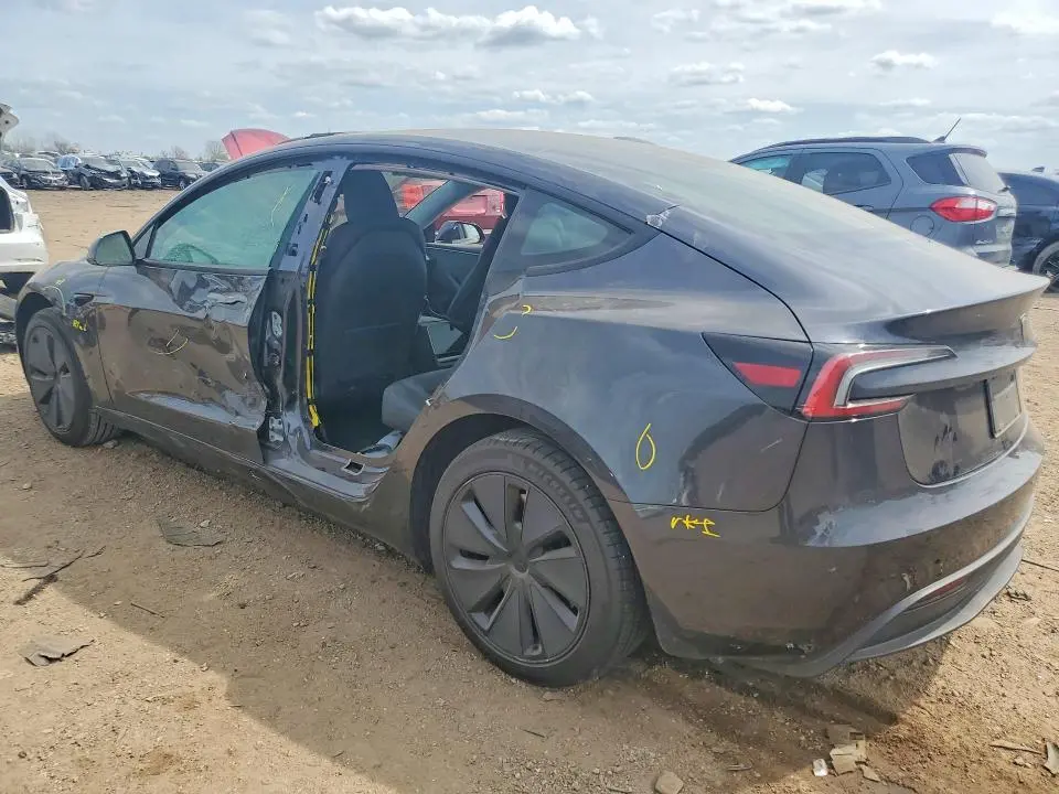2024 TESLA MODEL 3   