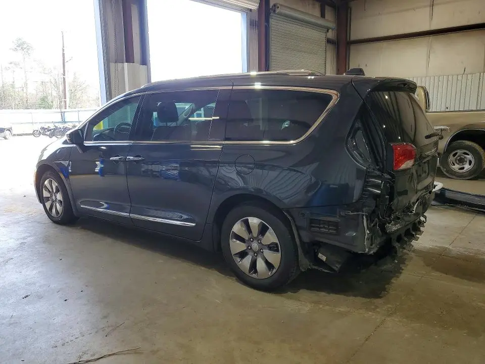 2020 CHRYSLER PACIFICA HYBRID LIMITED  